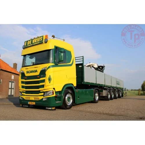 SCANIA S NORMAL CS20N 4X2 BRICK TRAILER - 4 AXLE E. de Vries WSI 01-4663 WSI MODELS