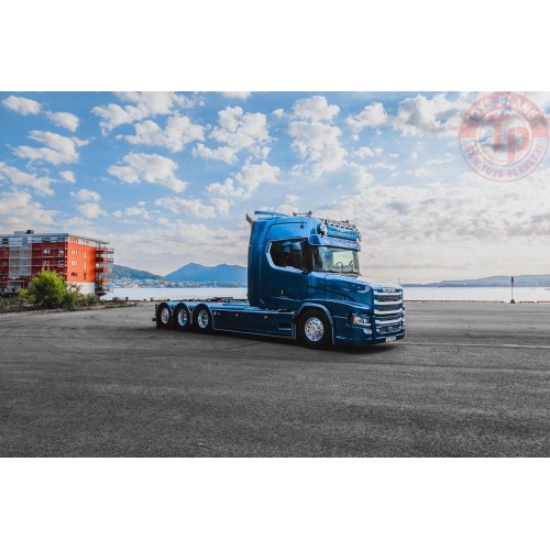 Scania Highline 8x4 motorwagen met haakarmsysteem Tuft Customservice AS TEKNO 89350 TEKNO