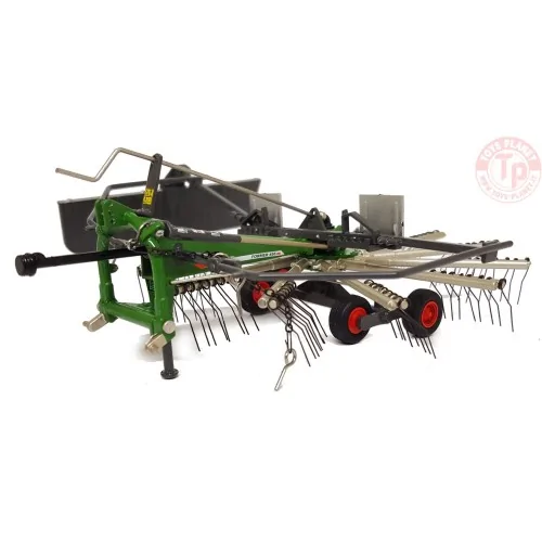 Andanatore Fendt former MARGE MODELS 2003 MARGE MODELS