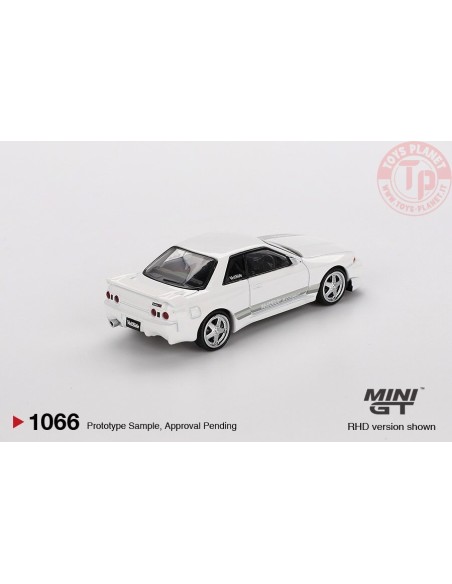 1:64 NISSAN SKYLINE GT-R (R32) VEILSIDE COMBAT C-I WHITE 2011 MGT01066-R MINI GT