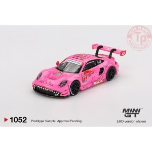 1:64 PORSCHE 911 (992) GT3 R n77 AO RACING ROAD AMERICA 2024 MGT01052-L MINI GT