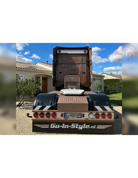 SCANIA 4 SERIES TOPLINE 4X2 Poiroux & Fils WSI 01-4648 WSI MODELS SCANIA 4 SERIES TOPLINE 4X2 Poiroux & Fils WSI 01-4648 WSI MODELS