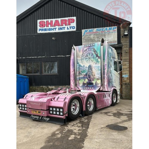 Scania NGS Highline 6x2 met sleepas (verpakt in luxe giftbox) Joe Sharp - Valhalla TEKNO 89067 TEKNO