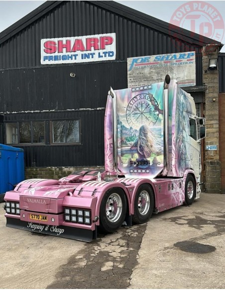 Scania NGS Highline 6x2 met sleepas (verpakt in luxe giftbox) Joe Sharp - Valhalla TEKNO 89067 TEKNO