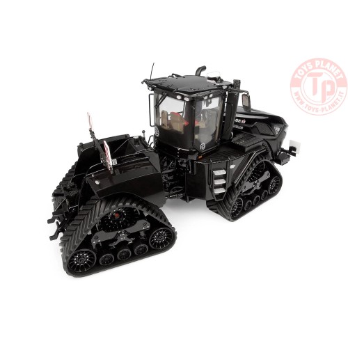 1/32 CASE IH QUADTRAC 715 - BLACK BEAUTY UH6820 UNIVERSAL HOBBIES