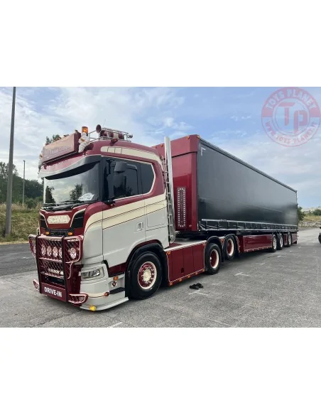 Scania Next Gen serie S con semirimorchio centinato LD Transport TEKNO 86023 TEKNO Scania Next Gen serie S con semirimorchio centinato LD Transport TEKNO 86023 TEKNO