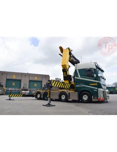 VOLVO FH5 GLOBETROTTER 8X2 TAG AXLE WITH PALFINGER PK 92002 SH + JIB BOLK WSI 01-4392 WSI MODELS VOLVO FH5 GLOBETROTTER 8X2 TAG AXLE WITH PALFINGER PK 92002 SH + JIB BOLK WSI 01-4392 WSI MODELS