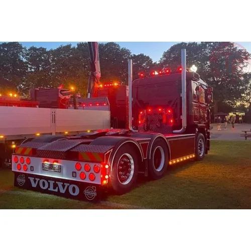 VOLVO F12 6X2 TAG AXLE Michael Andreassen WSI 01-4681 WSI MODELS