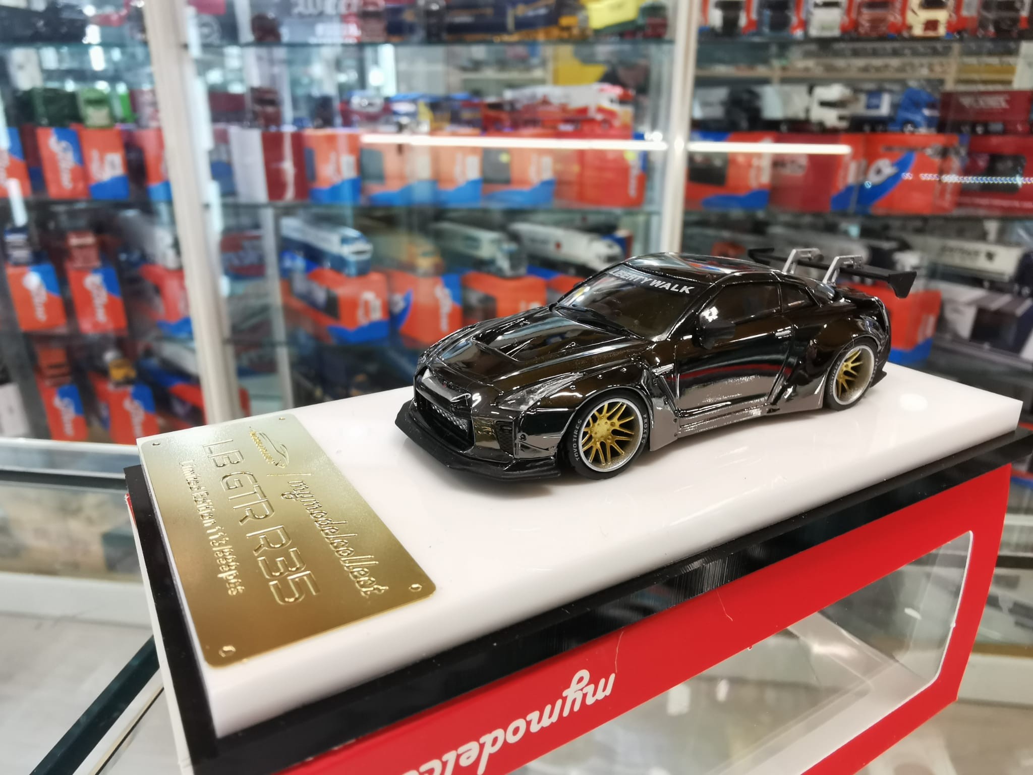 XE MÔ HÌNH NISSAN R35 GTR LBW GT,TỶ LỆ 1/64 MY MODELCOLLECT