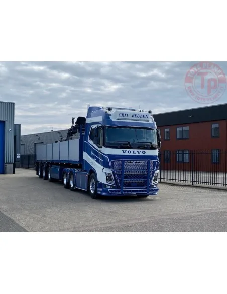 Volvo FH04 Globetrotter met 3-assige stenenoplegger Crit Beulen TEKNO 86157 TEKNO
