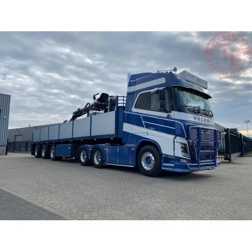 Volvo FH04 Globetrotter met 3-assige stenenoplegger Crit Beulen TEKNO 86157 TEKNO