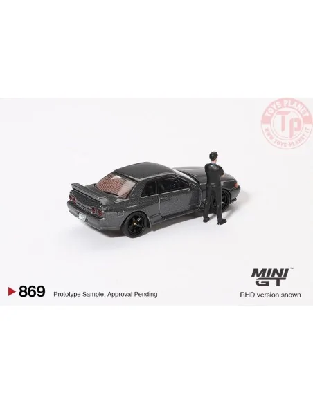 NISSAN SKYLINE GT-R (R32) NISMO NISMO GUNMETAL WITH TSUGIO MATSUDA FIGURE 1992 1:64 MGT00869-R MINI GT
