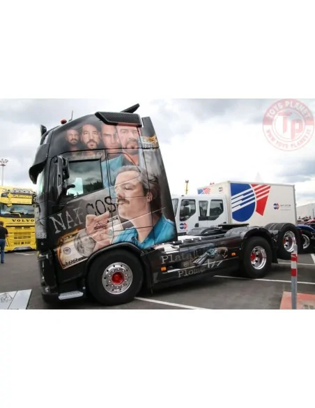 VOLVO FH4 GLOBETROTTER XL 6X2 TAG AXLE Patalacci WSI 01-4775 WSI MODELS