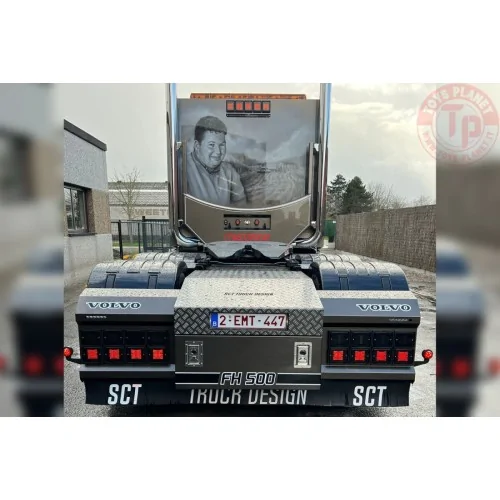 VOLVO FH5 SLEEPER CAB 6X2 TAG AXLE GVT Transport Brugge WSI 01-4698 WSI MODELS