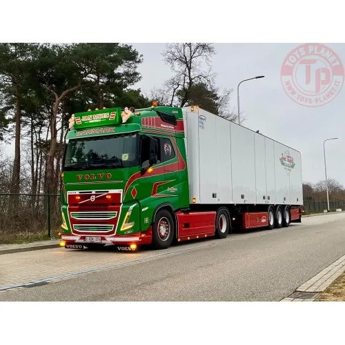 Volvo FH05 Globetrotter 4x2 + 3-axle Ekeri refrigerated trailer Jan Mues TEKNO 87433 TEKNO