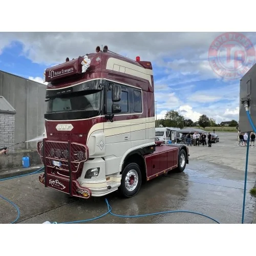 DAF Euro 6 XF Super Space Cab 4x2 LD Transport TEKNO 86506 TEKNO