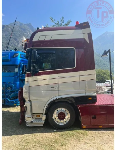 DAF Euro 6 XF Super Space Cab 4x2 LD Transport TEKNO 86506 TEKNO DAF Euro 6 XF Super Space Cab 4x2 LD Transport TEKNO 86506 TEKNO