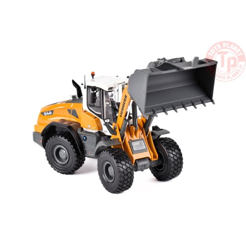 1/32 Liebherr L 546 G8 Wheel loader with standard earthmoving bucket on Michelin XLD 650/65R25 Tyres AT3200200 AT COLLECTIONS