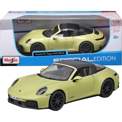 1/18 PORSCHE 911 TARGA 4 GTS HYBRID LIGHT GREEN BU31470 BURAGO