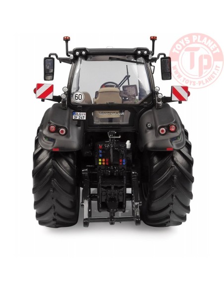 1/32 Deutz-Fahr 7250 TTV Warrior – Matt Black UH 6485 UNIVERSAL HOBBIES