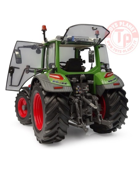 1/32 Fendt 516 Vario - 2026 UH 6740 UNIVERSAL HOBBIES