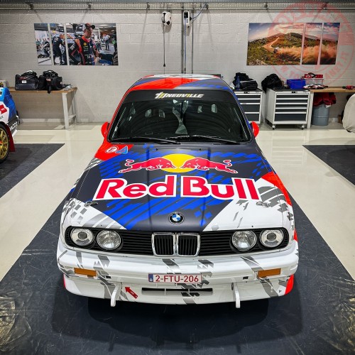 1/18 BMW M3 N.1 LEGEND BOUCLES BASTOGNE 2025 T.NEUVILLE-A.CORNET S1801536 AUTO SCALA 1:18