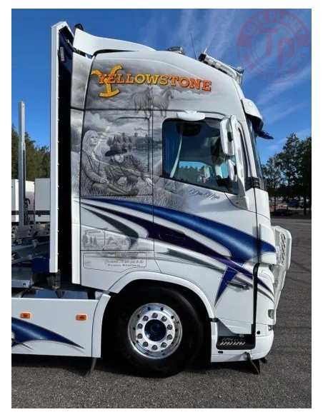 1/50 Felle Transport AS Volvo FH05 Globetrotter XL Trasporto Legna TEKNO 89618 TEKNO
