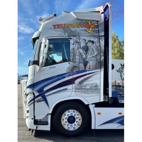 1/50 Felle Transport AS Volvo FH05 Globetrotter XL Trasporto Legna TEKNO 89618 TEKNO