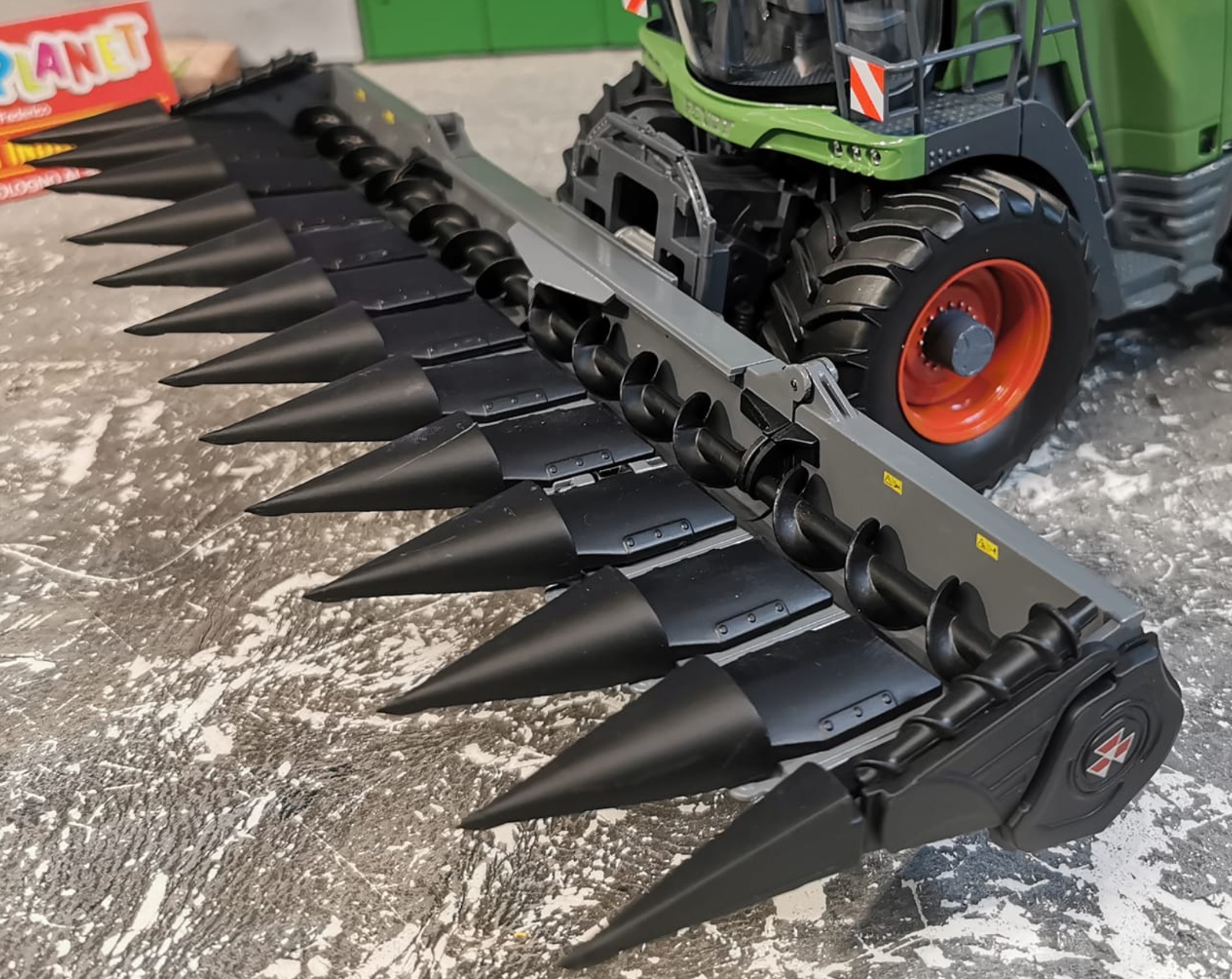 Trattore Massey Ferguson 1014 In Scala 1:32 - Weise Toys, Modello Da Collezione Nuovo In Scatola