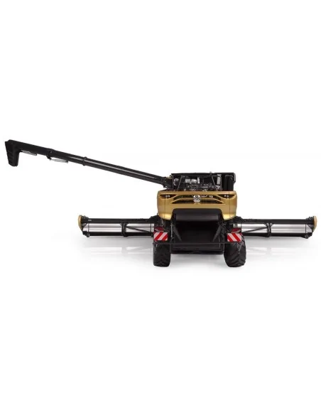 1/32 New Holland CR11 Gold Show Edition UH 6829 UNIVERSAL HOBBIES