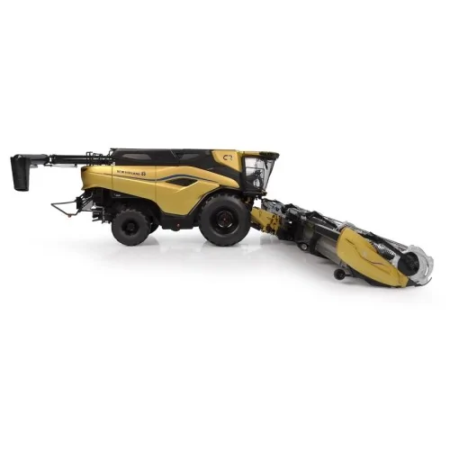 1/32 New Holland CR11 Gold Show Edition UH 6829 UNIVERSAL HOBBIES