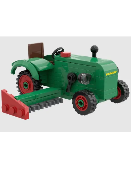 Fendt Trattore con Trincia F28 - 819 BRIXIES 222.704 BRIXIES
