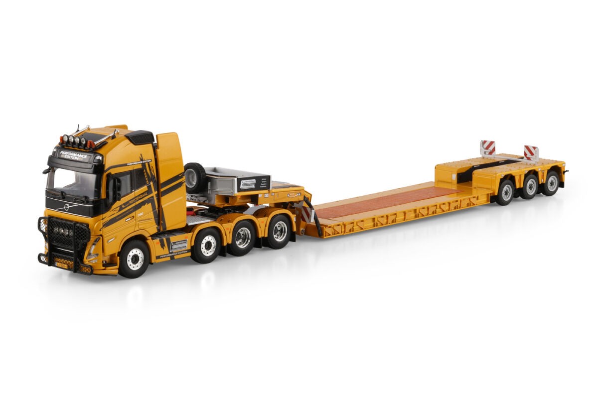 WSI Models Volvo スケールモデル WSI 01-4934 VOLVO FH5 GLOBETROTTER XL 8X4 EURO LOW LOADER - 3 AXLE