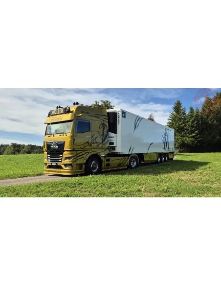 Man TGX GX 4x2 con rimorchio frigorifero a 3 assi Muller - Golden Commander TEKNO 87945 TEKNO