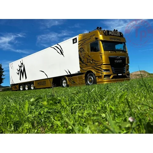 Man TGX GX 4x2 con rimorchio frigorifero a 3 assi Muller - Golden Commander TEKNO 87945 TEKNO