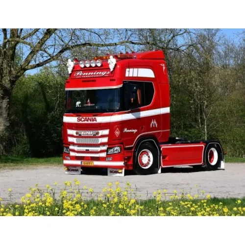 1/50 Pennings Transport Scania NGR Highline 4x2 trekker met 3-assige schuifzeilenoplegger TEKNO 90046 TEKNO