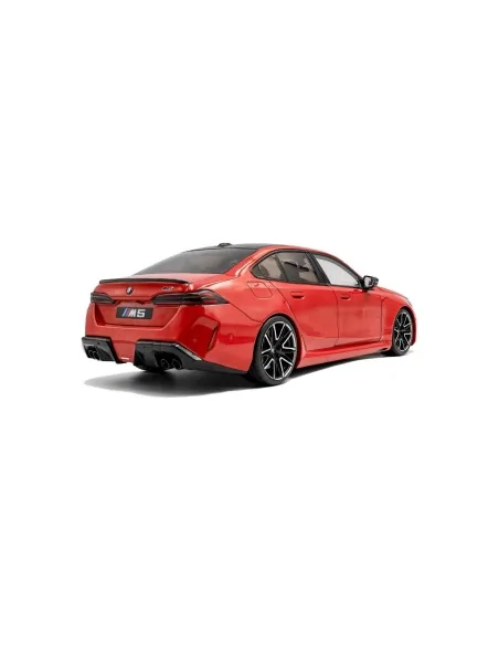 1/18 BMW M5 M 2025 FIRE RED S1814702 SOLIDO