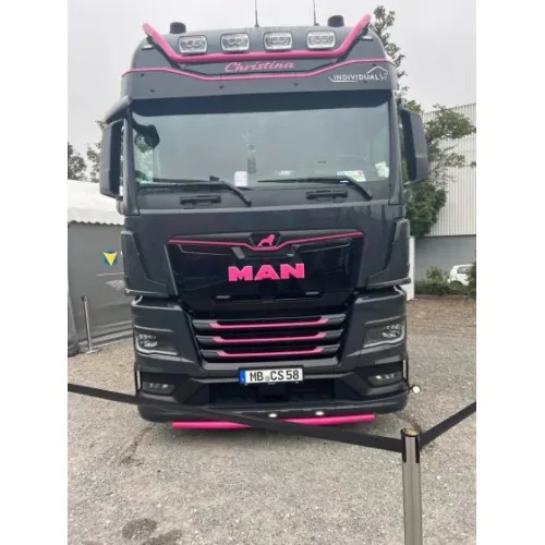 1/50 Christina Scheib MAN TGX GX met 3-assige schuifzeilen oplegger TEKNO 88835 TEKNO
