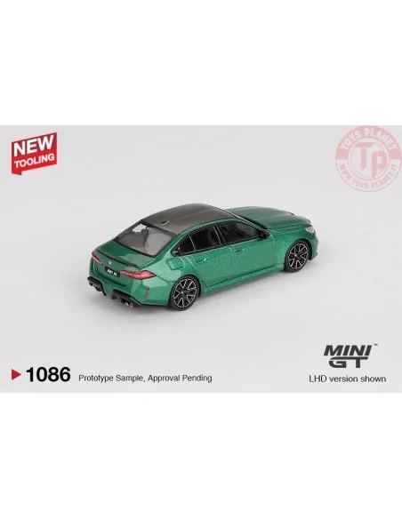 1:64 BMW M5 (G90) ISLE OF MAN GREEN METALLIC 2024 MGT01086-L MINI GT