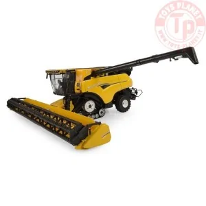 1/32 Mietitrebbia NEW HOLLAND CR10.90 UH 6349 UNIVERSAL HOBBIES
