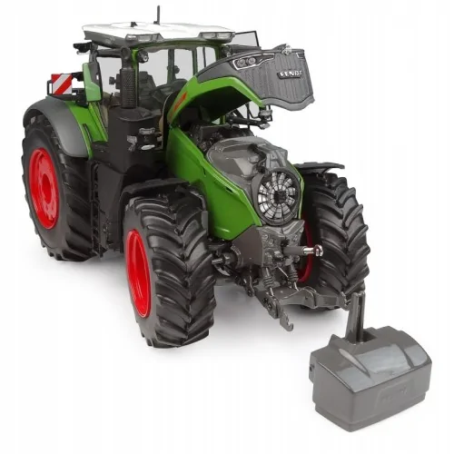 1/32 Fendt 1052 Vario Europe version 2026 UH 6851 UNIVERSAL HOBBIES
