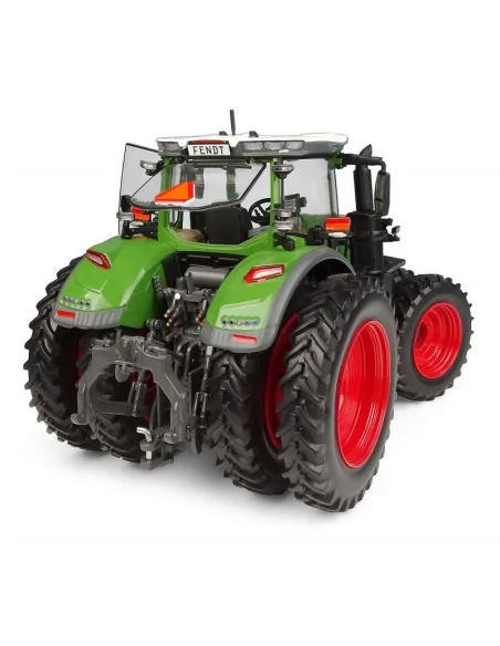 1/32 Fendt 1052 Vario US version with dual crop tires 2026 UH 6876 UNIVERSAL HOBBIES