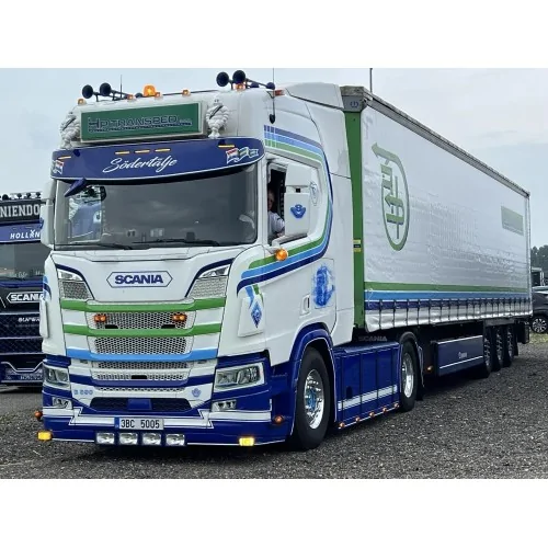 1/50 HP Transped Scania NGR Highline 4x2 con semirimorchio centinato TEKNO 90484 TEKNO