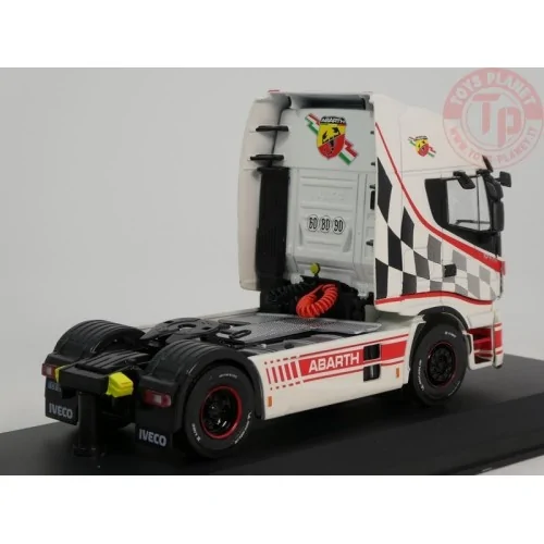 Iveco Stralis Abarth Hi-Way 2016 1/43 IXO ABARTH IXO