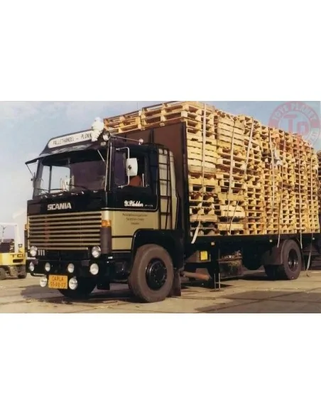 Scania 111 4x2 Rigid Truck with Flatbed Trailer Plokker Pallets 1:50 TEKNO 89223 TEKNO Scania 111 4x2 Rigid Truck with Flatbed Trailer Plokker Pallets 1:50 TEKNO 89223 TEKNO