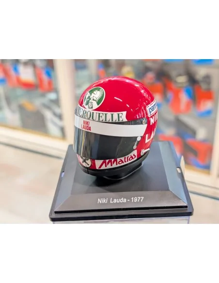 1/5 Casco Niki Lauda 1977 con vetrina E140 CASCHI PILOTI 1/5