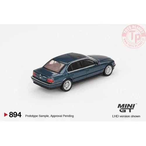 BMW 750 IL (E39) SORRENTO BLUE METALLIC 1998 1:64 MGT00894-L Mini Gt