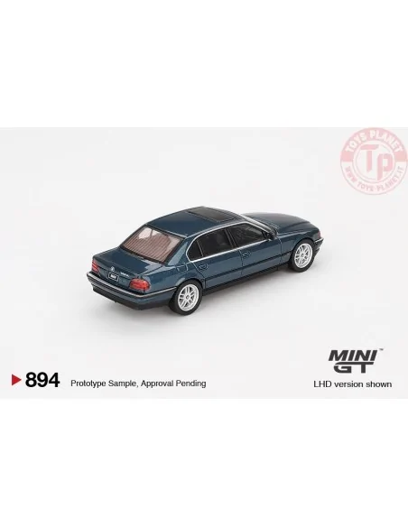 BMW 750 IL (E39) SORRENTO BLUE METALLIC 1998 1:64 MGT00894-L Mini Gt