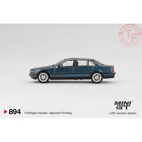 BMW 750 IL (E39) SORRENTO BLUE METALLIC 1998 1:64 MGT00894-L Mini Gt