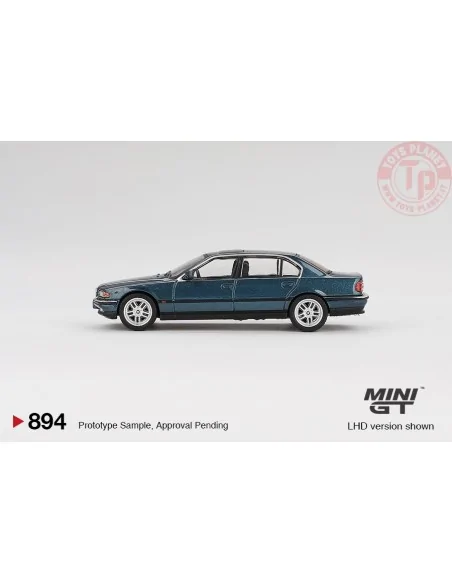 BMW 750 IL (E39) SORRENTO BLUE METALLIC 1998 1:64 MGT00894-L Mini Gt